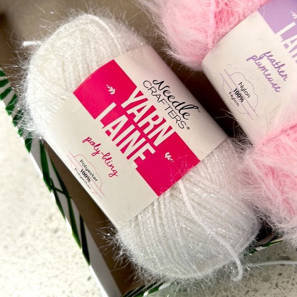 🆕 NEW 3 pcs Yarn Acrylic Polyester and Nylon - Picture 5 of 9